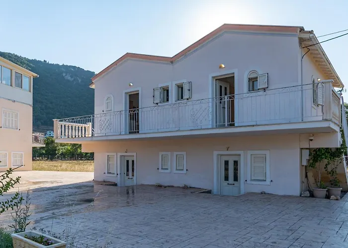 Seaside Harmony Agios Ioannis (Lefkada)